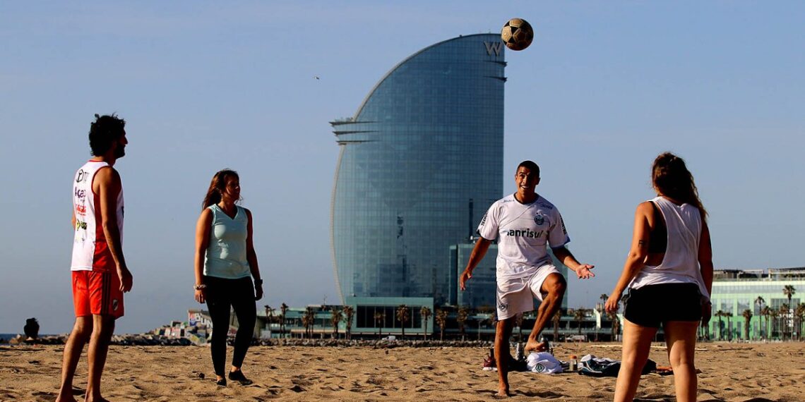 Barcelona invertirá 26,75 millones de euros en un gran espacio público dedicado al deporte en el litoral de la ciudad