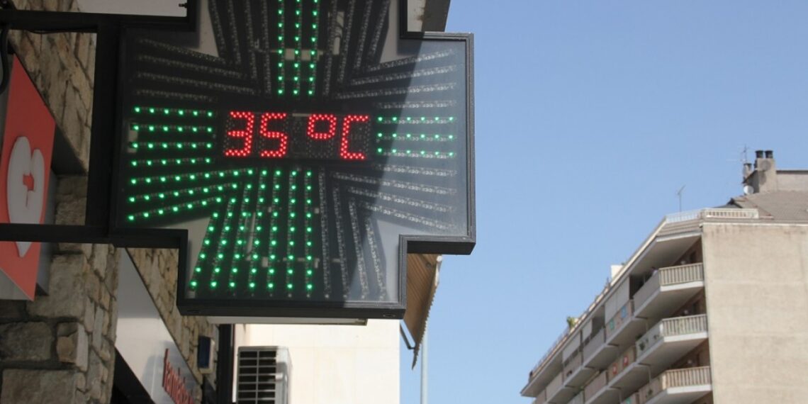 Llega el verano: los termómetros superarán los 30 grados en Cataluña